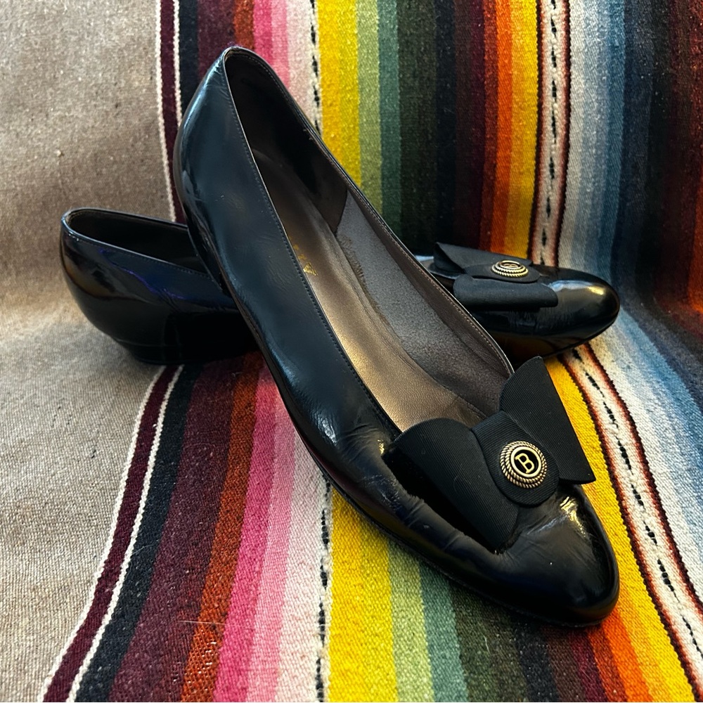 Vintage Bally of Switzerland Low Heels w Button and Bow Detail